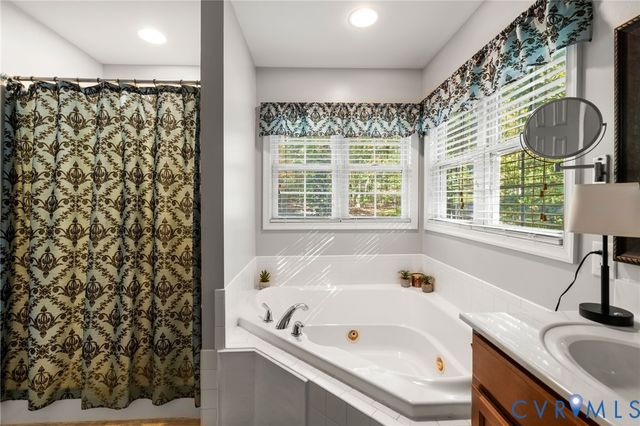 2740 Dorset Ridge Rd, Powhatan, VA 23139