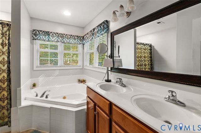 2740 Dorset Ridge Rd, Powhatan, VA 23139