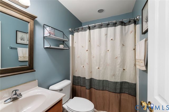 2740 Dorset Ridge Rd, Powhatan, VA 23139