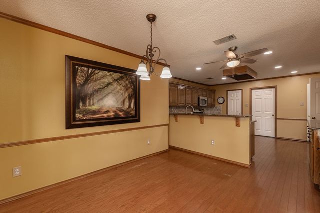 102 Fairway Lane, Crandall, TX 75114