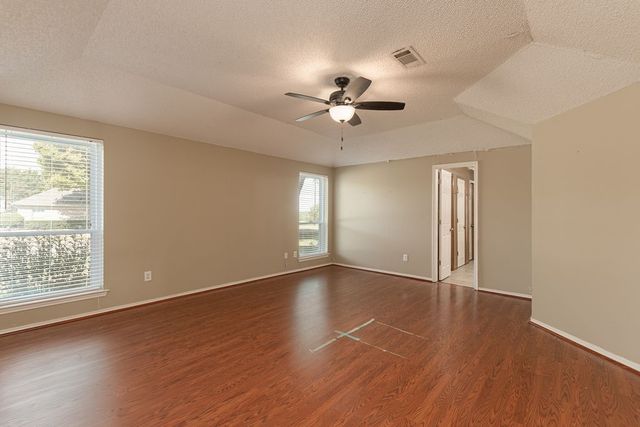 102 Fairway Lane, Crandall, TX 75114