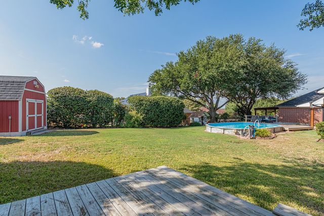102 Fairway Lane, Crandall, TX 75114