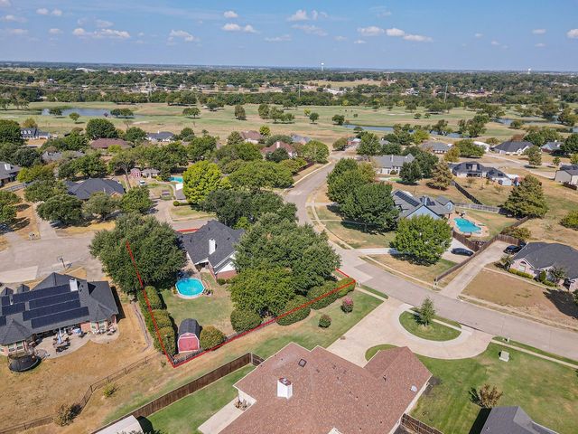 102 Fairway Lane, Crandall, TX 75114