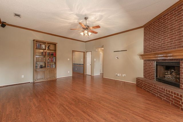 102 Fairway Lane, Crandall, TX 75114