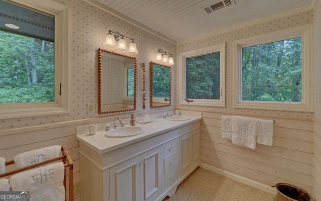 3540 Lake Rabun Road, Lakemont, GA 30552