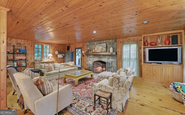 3540 Lake Rabun Road, Lakemont, GA 30552