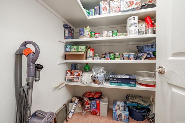 4 Poema Lane, Hot Springs Village, AR 71909