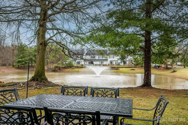 100 Goodwin Drive, North Brunswick, NJ 08902