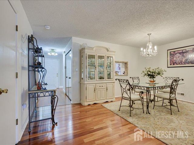 100 Goodwin Drive, North Brunswick, NJ 08902