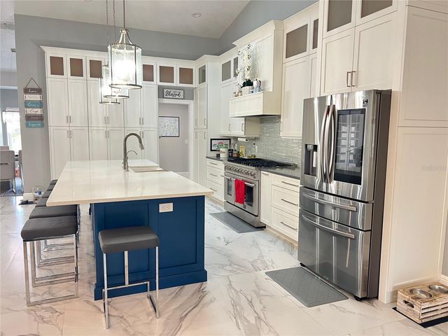 965 PINE HILL BOULEVARD, Geneva, FL 32732