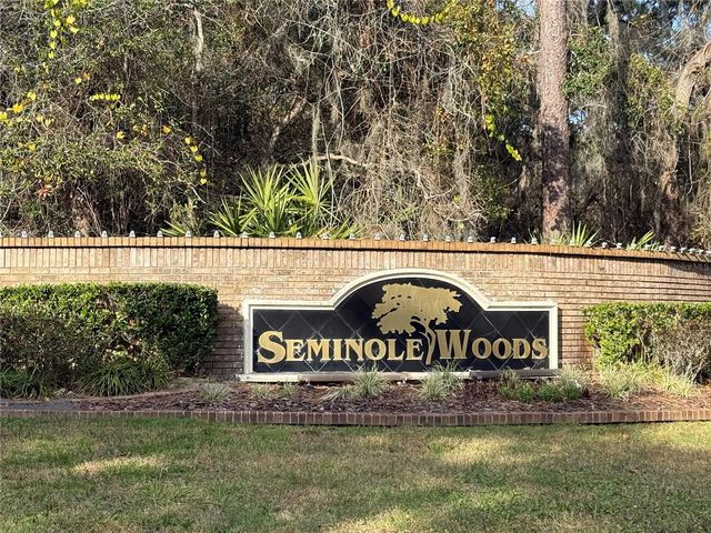 965 PINE HILL BOULEVARD, Geneva, FL 32732