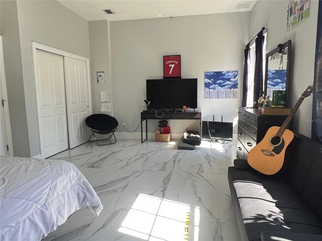 965 PINE HILL BOULEVARD, Geneva, FL 32732