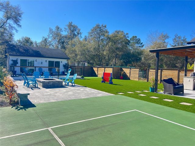 965 PINE HILL BOULEVARD, Geneva, FL 32732