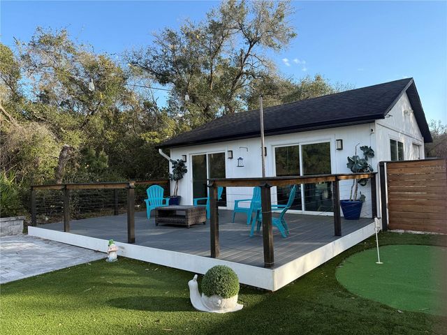 965 PINE HILL BOULEVARD, Geneva, FL 32732