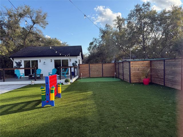 965 PINE HILL BOULEVARD, Geneva, FL 32732