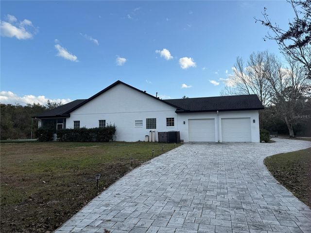 965 PINE HILL BOULEVARD, Geneva, FL 32732