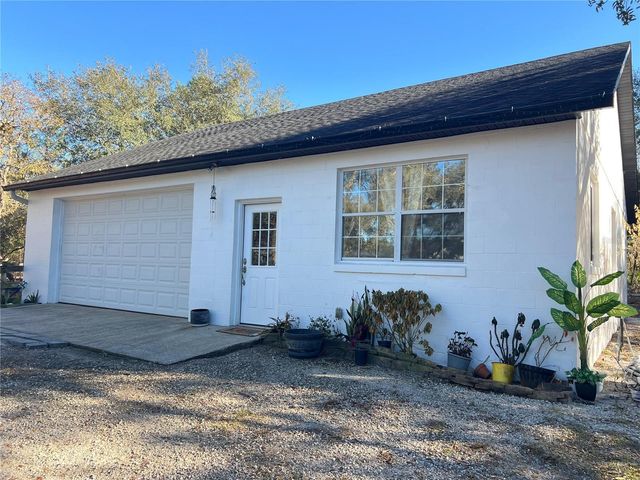 965 PINE HILL BOULEVARD, Geneva, FL 32732