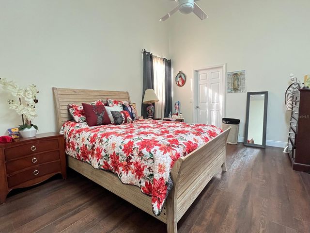 965 PINE HILL BOULEVARD, Geneva, FL 32732