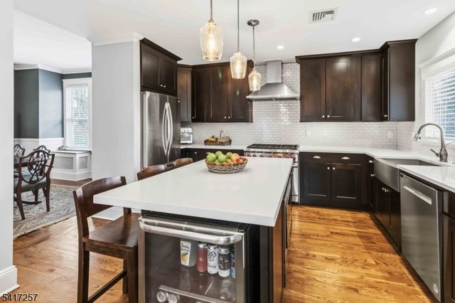 6 Myrtle Ave, Madison Boro, NJ 07940