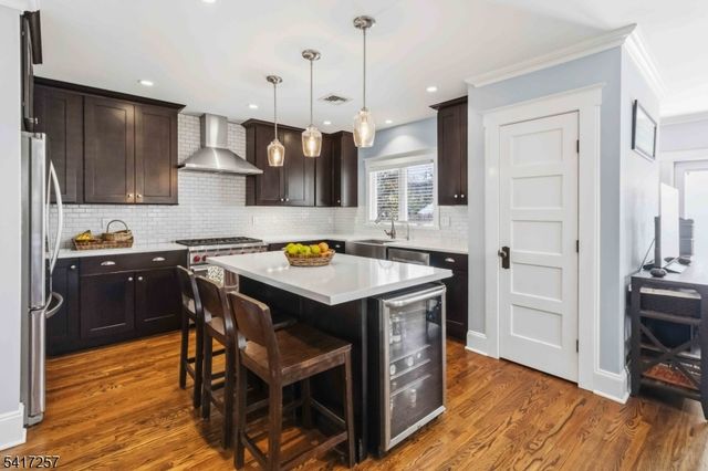 6 Myrtle Ave, Madison Boro, NJ 07940