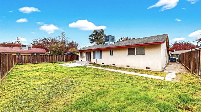 3104 Wollam Dr, Modesto, CA 95350