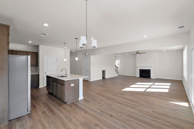 164 Hunter Ridge Drive, Boiling Springs, SC 29316