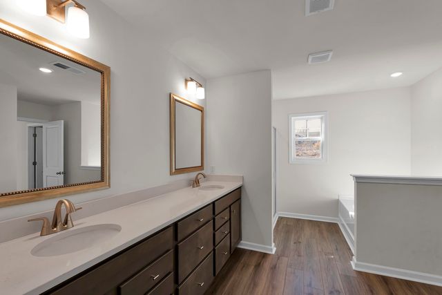 164 Hunter Ridge Drive, Boiling Springs, SC 29316