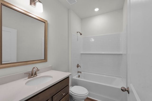 164 Hunter Ridge Drive, Boiling Springs, SC 29316