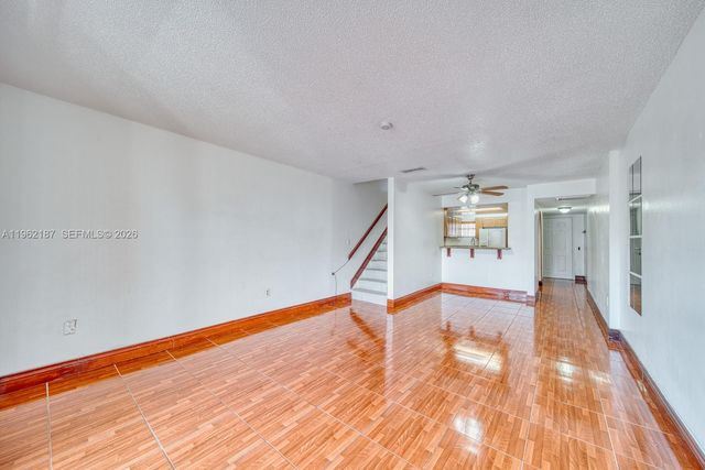 840 SW 105th Ave 318, Miami, FL 33174