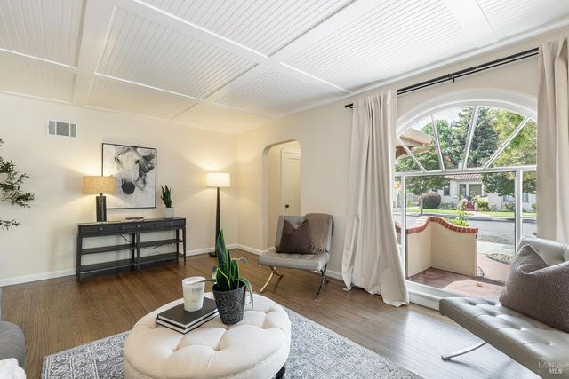 420 Montgomery St, Napa, CA 94559