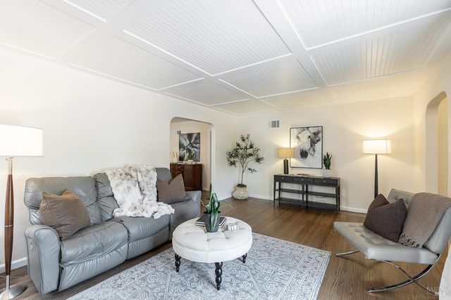 420 Montgomery St, Napa, CA 94559