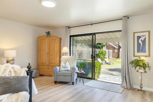 420 Montgomery St, Napa, CA 94559