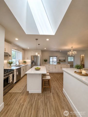 10434 1st Avenue S, Seattle, WA 98168