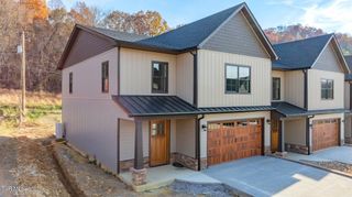 1036 Cummings St 1, Abingdon, VA 24211