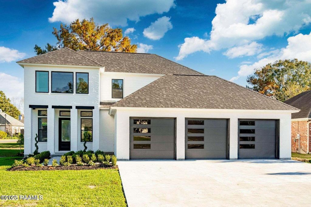 101 Merlot Drive, Lafayette, LA 70503