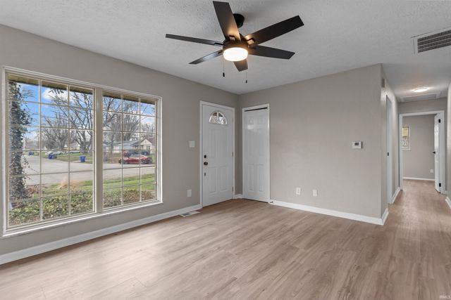 5625 Wigwam Court, Kokomo, IN 46901