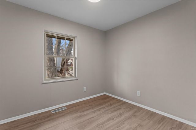 5625 Wigwam Court, Kokomo, IN 46901