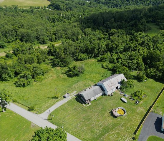 2460 Manown Road, Forward Twp, PA 15063