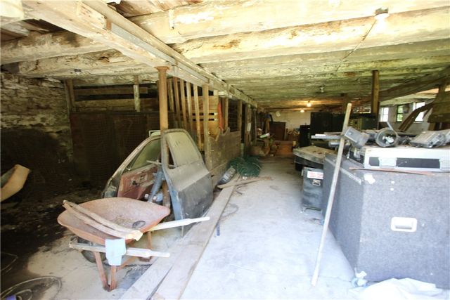 2460 Manown Road, Forward Twp, PA 15063