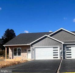 11845 MYSTIC ROCK LANE S, Waynesboro, PA 17268