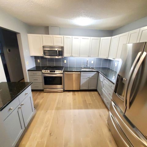 4504 Laramie Trail, Minnetonka, MN 55345