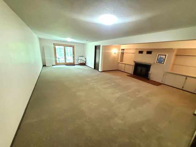 4504 Laramie Trail, Minnetonka, MN 55345