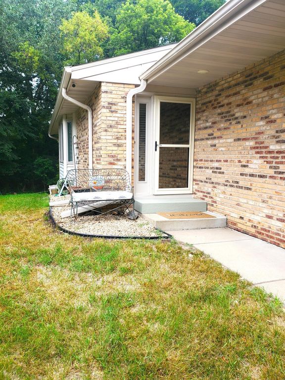 4504 Laramie Trail, Minnetonka, MN 55345 — photo 2