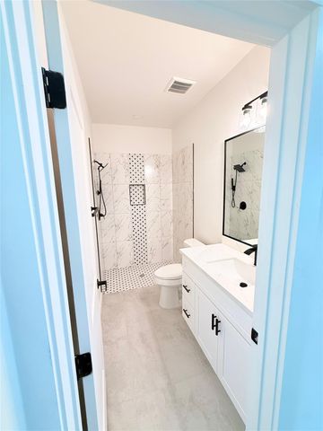 114 County Road 3543, Cleveland, TX 77327