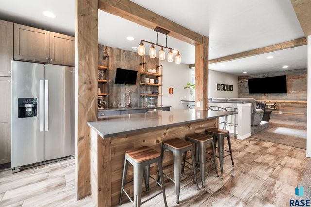 7009 E Sierra Trl Trail, Sioux Falls, SD 57110