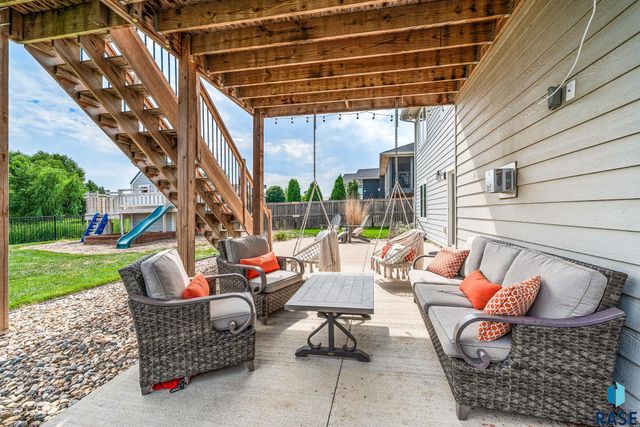 7009 E Sierra Trl Trail, Sioux Falls, SD 57110