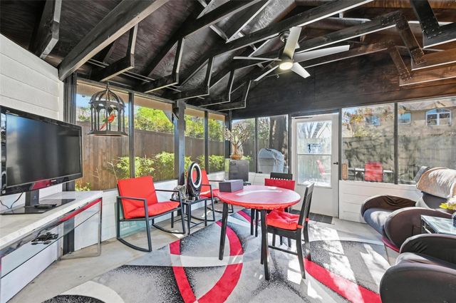 2202 S Branch Drive, Arlington, TX 76001