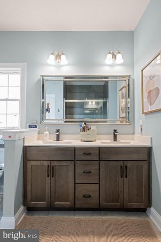 411 NATIONAL DR, Downingtown, PA 19335