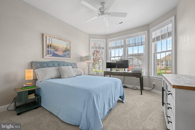 411 NATIONAL DR, Downingtown, PA 19335