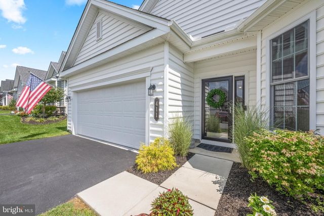 411 NATIONAL DR, Downingtown, PA 19335